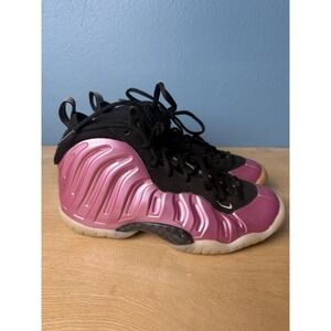 Nike Little Posite One Foamposite Shoes Youth Size 4.5Y Pink Black Basketball
